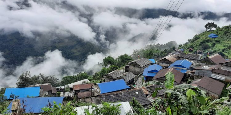 कृषि पर्यटनको उर्वर भुमी घाम्राङ सेरोफेरो