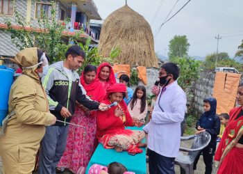 काउली बालीमा कृषक पाठशाला :  विषादी रहित खेतिका लागि किसानको सिकाइ