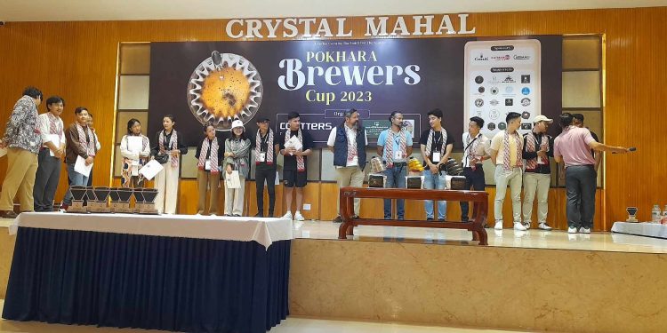 कफी उत्पादन घट्दै, बजार केन्द्र बढ्दै